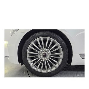 2018 for Kia K9 3.8 GDI AWD with Leather Seats Automatic Gear Box Rear Camera 74,154 km Left Steering - Product Image 5