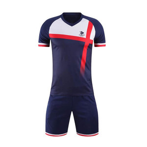 Uniforme de Fútbol Personalizado Nuevo en Venta en Línea, Transpirable, de Poliéster Ecológico, Ligero, de Alta Calidad, con el Mejor Método de Impresión - Product Image 1
