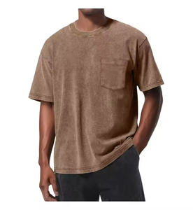 Camiseta de Algodón Gris para Hombre con Bolsillo, Corte Regular, Manga Corta, Cuello Redondo, Estilo Casual, Lavado, Color Sólido - Product Image 2