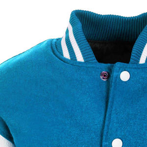 Fabricante de Chaquetas Streetwear al Por Mayor para Marcas de Ropa con Algodón Grueso y Bordado Personalizado - Product Image 4