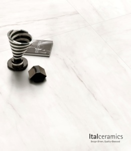 Baldosas de Porcelana Antideslizantes con Aspecto de Mármol Blanco Dolomita Bianco para Uso en Exteriores, Hoteles, Gimnasios y Piscinas - Product Image 1