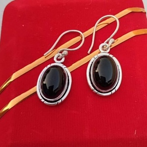 Boucles d'oreilles en onyx noir, argent sterling, faites à la main, ovales, bijoux en pierres précieuses, cadeau élégant pour femme, boucles d'oreilles tendance - Product Image 6
