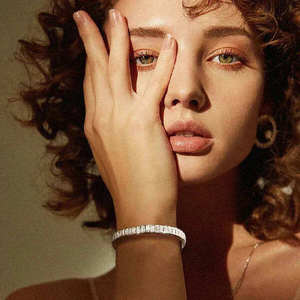 Bracelet tennis unisexe en or avec diamants de laboratoire taille baguette, bijoux fins classiques pour mariage, vente en gros, haute qualité - Product Image 2