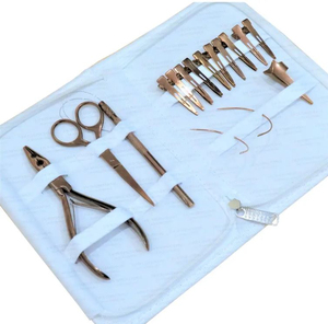 Kit d'outils pour extensions capillaires en acier inoxydable : aiguille courbée pour la séparation, mini-ciseaux, pinces de sectionnement, pince à bandes, micro-perles - Product Image 3
