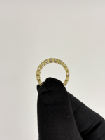 Kadınlar için 14 Ayar Altın Laboratuvar Üretimi Elmas Zümrüt Kesim Tam Bezel Set Kapalı Döngü Geometrik Kırılmaz Sonsuzluk Yüzük
