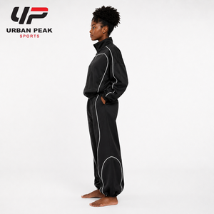Conjunto Deportivo Versátil para Mujer, Talla Grande, con Parte Superior Espaciosa, Pantalones Coordinados y Diseño Cómodo para Ropa Casual - Product Image 4