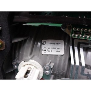 ไฟท้ายขวามือสองสำหรับรถ S-class รุ่น A2208200864 - Product Image 6