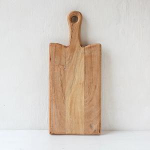 Planche à découper rectangulaire haute avec poignée, surface lisse et épaisse, idéale pour couper, servir et sublimer le style de cuisine moderne - Product Image 1