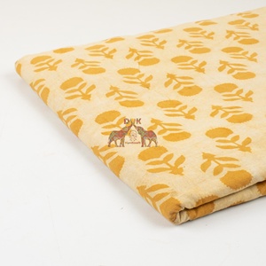 Tissu imprimé floral traditionnel Bagru, pur coton, tissu floral Bagru imprimé à la main, style Sanganeri, textile en coton - Product Image 6