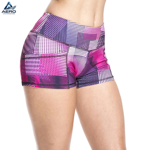 Shorts Deportivos de Alta Resistencia con Estampado por Sublimación de la Mejor Calidad, Shorts de Yoga Personalizados para Mujer - Product Image 2