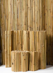 Wholesale Eco-friendly Outdoor Bamboo <b>Poles</b> Cheap Natural Raw Bamboo Fence <b>for</b> <b>Garden</b> Building and Agriculture Lamp Included - Product Image 2