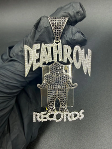 LUXESHINE JEWELLERY Pendentif unisexe Hip Hop plaqué argent sur le thème de Death Row Records avec moissanite et design micro-incrusté - Product Image 1