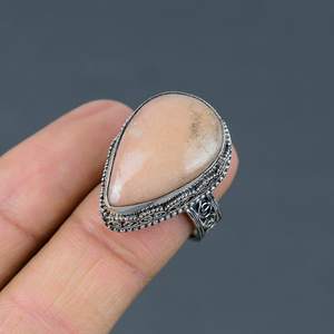 แหวนโอปอลสีชมพูวินเทจทรงหยดน้ำ เงินแท้ 925 ไซส์ 7.25 ทำด้วยมือ เครื่องประดับพลอยธรรมชาติ ของขวัญสำหรับเธอ - Product Image 3