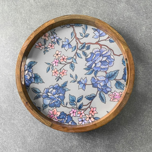 Plateau de service rectangulaire en bois plaqué or au design moderne, thème floral par blossom craft india - Product Image 6