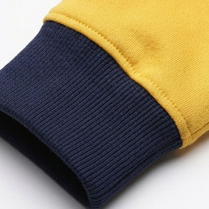 Sudadera con capucha de estilo básico y moderno para hombre, estilo urbano, corte holgado, para moda urbana y uso diario. - Product Image 2