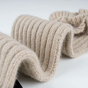 Gants d'hiver pour femmes en cuir véritable, doublure chaude, compatibles avec les écrans tactiles, gants d'extérieur tendance, fabrication sur mesure OEM - Product Image 3