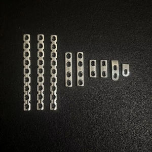 Implantes Ortopédicos Veterinarios de Primera Calidad para la Fijación de Fracturas Óseas Pélvicas, Placas Pélvicas de Acero Inoxidable de Primera Calidad con Certificación CE - Product Image 1