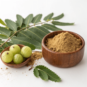 Poudre d'extrait de fruit d'Amla pur de qualité alimentaire biologique, certifiée Halal, emballée sous vide dans un sac en aluminium ou un fût - Product Image 1