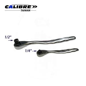 Trinquete Ergonómico de Cabeza Mini de 72 Dientes con Vaso de 1/4", 3/8" o 1/2" de TAIWAN CALIBRE - Product Image 3