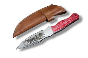 Handmade High Carbon Steel <b>Etching</b> Art Knife with Resin Handle & Leather Sheath Wholesale OEM Fixed Blade Outdoor Knife - Product Image 4