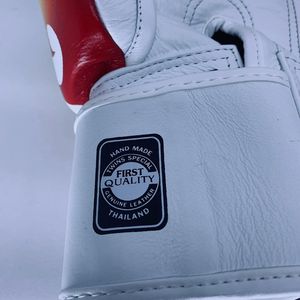 Gants de boxe MMA de haute qualité à prix abordable, imprimés UFC, gants d'entraînement professionnels, en cuir PU respirant, personnalisables - Product Image 5