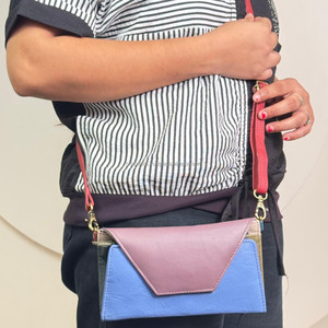 Nuevo monedero largo personalizado de cuero reciclado con cierre a presión triple para mujer, organizador de tarjetas múltiples, monedero de mano de Color caramelo para mujer - Product Image 4