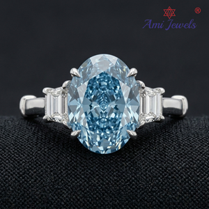 Anillo de Boda Moderno de Platino Sólido con Diamantes para Mujer, Joyería Certificada IGI con un Elegante Diseño de Acabado Brillante - Product Image 1