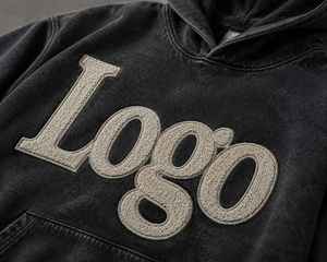 Sweat à capuche unisexe personnalisé, coupe régulière, avec poches kangourou, broderie logo, effet vintage délavé, style streetwear hiver, grammage lourd - Product Image 3