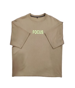 T-shirt personnalisé pour homme 100 % coton 220 grammes coupe classique tricoté teint en fil uni à manches courtes épaules tombantes col côtelé étendu séchage rapide - Product Image 2