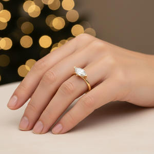 Anillo de Compromiso de Diamante Cultivado en Laboratorio, Corte Redondo, 2.18 Quilates, Ligero, Oro Sólido de 14K/10K, Brillante, para Novia - Product Image 1