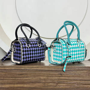 Bolsa de Viaje de Cuero a Cuadros Hecha a Mano, Bolsa de Gimnasio de Fin de Semana, Diseño Clásico de Primera Calidad, Bolsa de Viaje para Pasar la Noche - Product Image 5