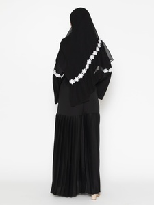 Abaya noire pour femme, longue, coupe ample, manches longues, à capuche, style Moyen-Orient, en polyester, pour usage quotidien - Product Image 2