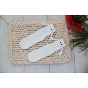 Calzini Bianchi per Coppie con Mani Magnetiche per San Valentino, 1 Paio di Calzini Unici e Romantici - Product Image 6