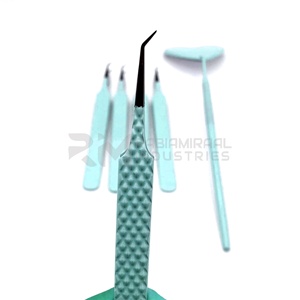 Pince à épiler de précision RMI 45/90 degrés en acier inoxydable, pointe argentée, revêtement en poudre bleue, longueur 10 mm, pour extensions de cils, finition diamant - Product Image 1