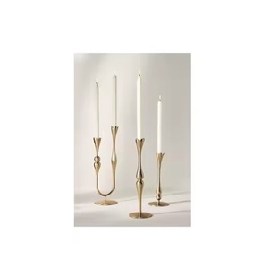 Porte-bougie en métal artistique avec finition texturée lisse, porte-bougies pour mariages et événements, décoration lumineuse - Product Image 1