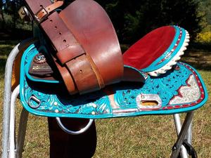 2025 Selle de cheval en cuir turquoise Logo personnalisé Produit de course durable de haute qualité pour Western English Trail Horse Type-Made - Product Image 3