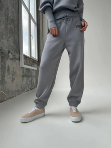 OEM Women Ash Knitted Two Piece Set Casual Zip Neck Sweater and Elastic Waist Pants Factory Supplier - Product Image 6