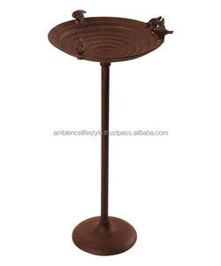 Bain d'oiseaux en métal de qualité supérieure, décoratif pour jardin extérieur, sur piédestal, durable, finition résistante à la rouille, pour l'aménagement paysager de jardin. - Product Image 2