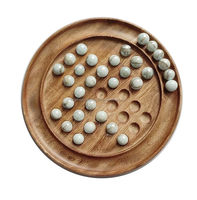 Plateau de jeu Solitaire en bois classique avec billes de verre Puzzle circulaire artisanal de qualité supérieure pour l'entraînement cérébral et le plaisir de table
