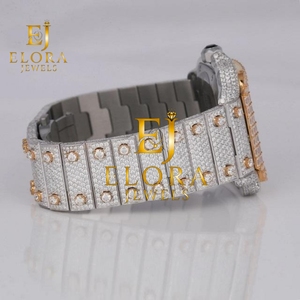 Reloj de Cuarzo Plateado Elegante para Hombre con Bisel de Cristal Brillante y Brazalete de Metal de Eslabones Anchos para Uso Diario, Venta al Por Mayor - Product Image 4