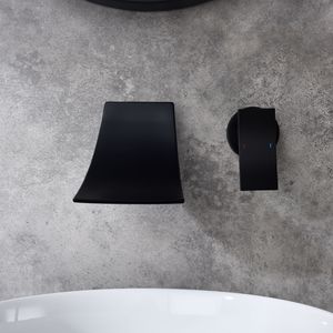 Rubinetto da Parete per Vasca e Doccia, Accessorio Premium per Bagno - Product Image 2
