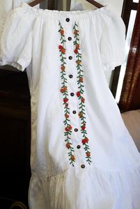 <b>White</b> Off-The-Shoulder Cap Sleeve Midi Dress With Floral Embroidery Loose Fit Boho Summer Casual Dress For Women - Product Image 3
