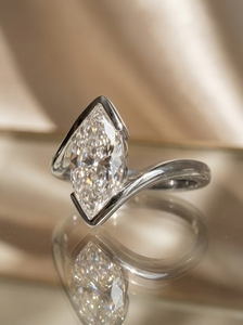 Anillo de Plata de Ley 925 con Moissanita Marquise, Diseño para Promesa, Compromiso, Boda, para Mujer - Product Image 4