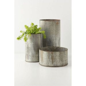 Vintage <b>Galvanized</b> Metal Planter Pot, Rustic Farmhouse Style Decorative Flower <b>Bucket</b> with Side Handles for Garden Decor Planter - Product Image 5