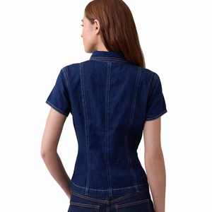 Chemise en jean boutonnée pour femme, manches courtes, coupe décontractée, couleur unie, tissu en jean, à porter toute l'année - Product Image 2