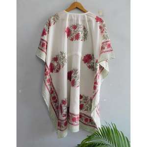 Vestido Kaftán Bohemio de Algodón, Hecho a Mano con Estampado Floral, Cuello en V, Mangas Murciélago, Silueta Evase, Ideal para la Playa y Vacaciones de Verano - Product Image 6