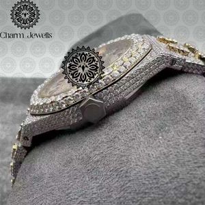 ชาร์ม จิวเวลส์นาฬิกาข้อมือผู้ชายสุดหรู ตัวเรือนสแตนเลส ขนาด 40 มม. ระบบอนาล็อก แสดงวันที่ กระจกหน้าปัด ตัวล็อคแบบพับได้ กันน้ำ 10 บาร์ - Product Image 4