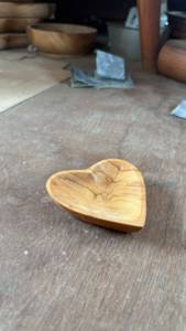 Bandeja de Almacenamiento de Madera en Forma de Corazón, Tallada, Clásica, Ecológica, para Cocina y Baño, Recipiente para Alimentos, la Más Vendida en Indonesia - Product Image 4