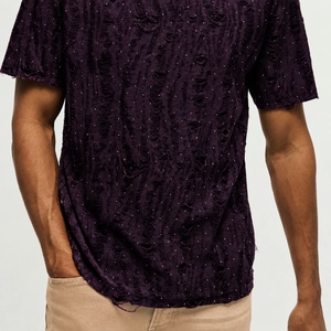 T-shirt pour homme à manches courtes en tricot violet à col rond avec motif à pois, coupe classique, style décontracté, design floqué - Product Image 5
