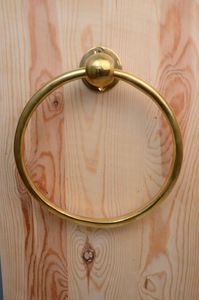 Support mural rond pour serviettes en laiton antique avec plaque décorative, style vintage, pour salle de bain - Product Image 4